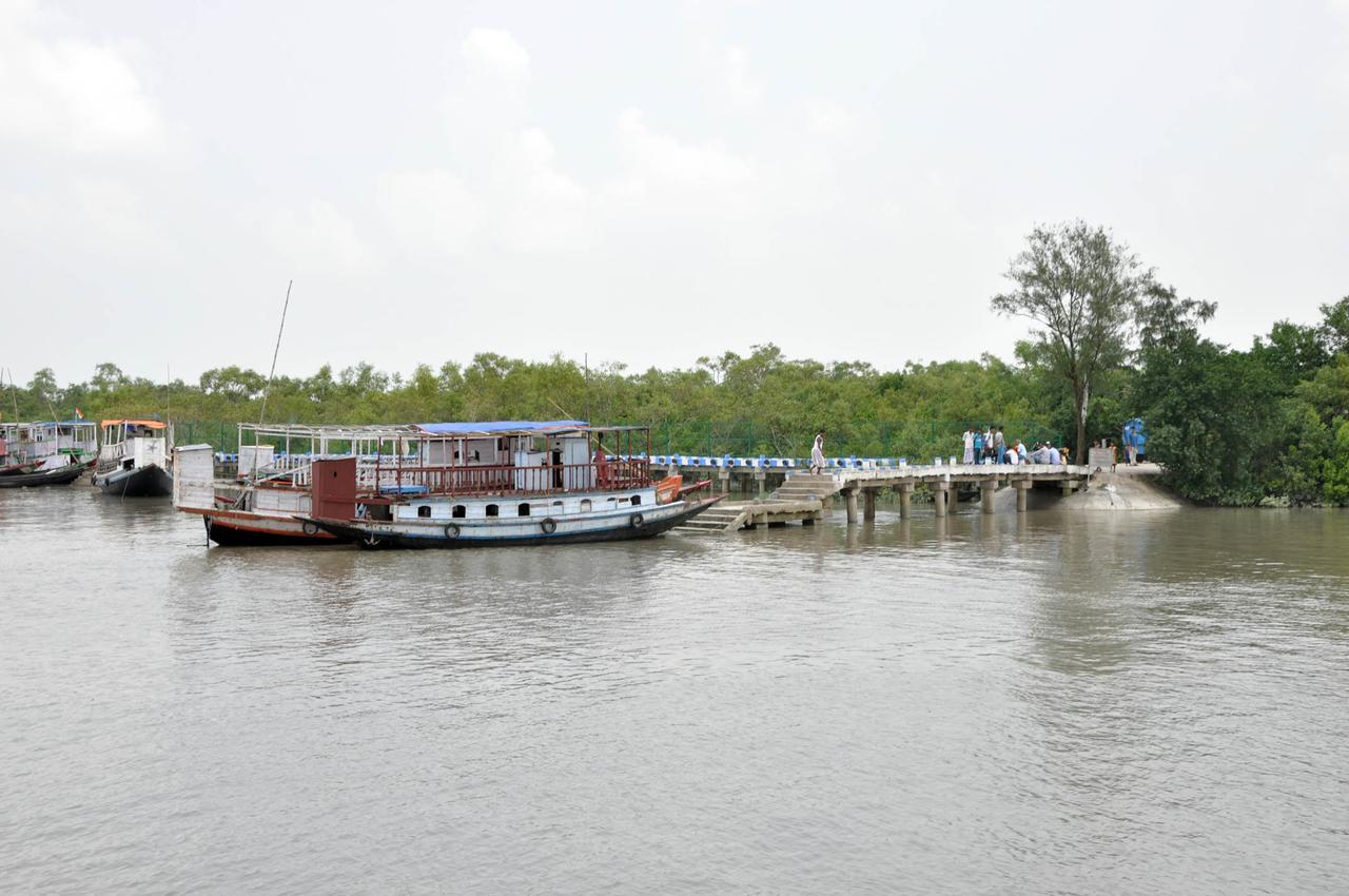 Royal Sundarban Wild Resort Jharkhali Exterior foto